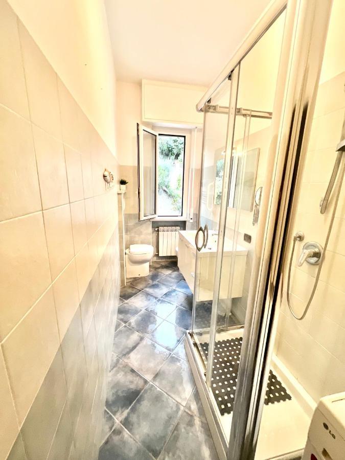 A 5 Minuti Dal Mare - Dolphin Beach House Spotorno Exterior photo