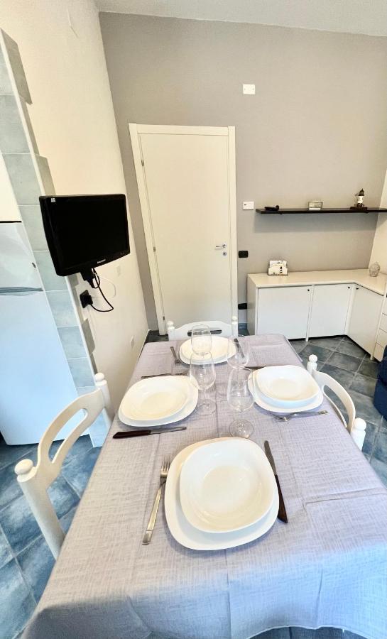 A 5 Minuti Dal Mare - Dolphin Beach House Spotorno Exterior photo
