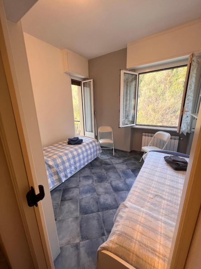A 5 Minuti Dal Mare - Dolphin Beach House Spotorno Exterior photo